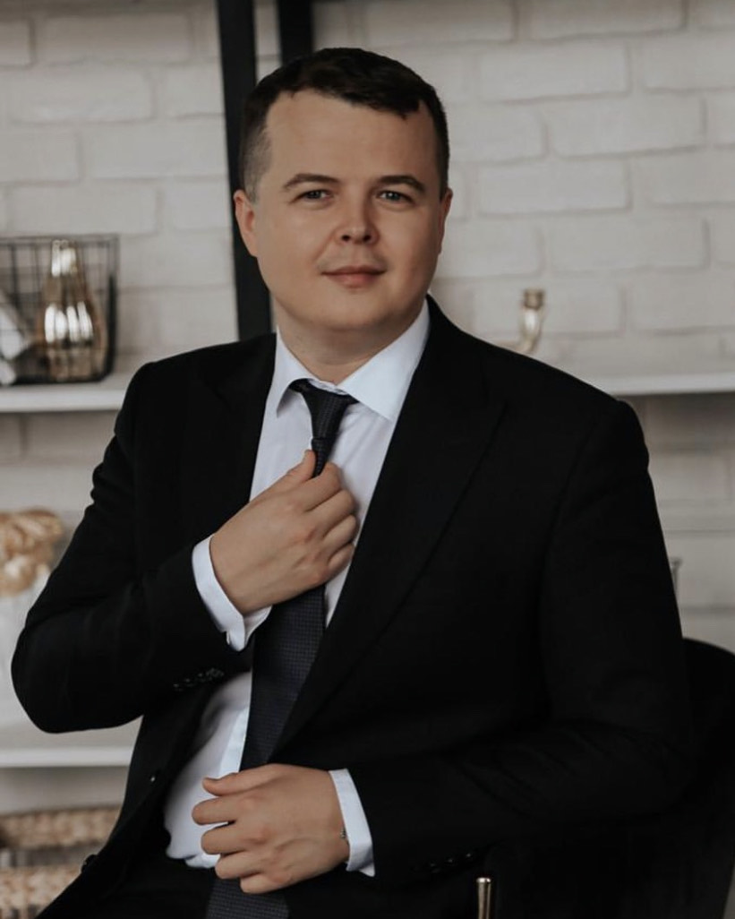 Халиуллин Динар Мансурович.